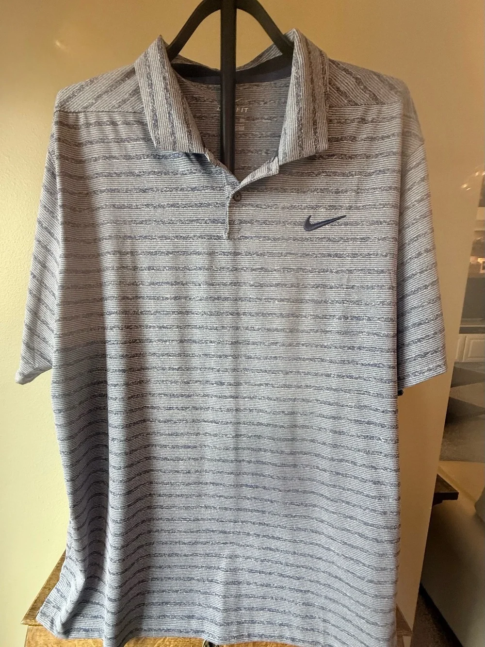 Nike Men’s Light Gray & Navy Striped Polo